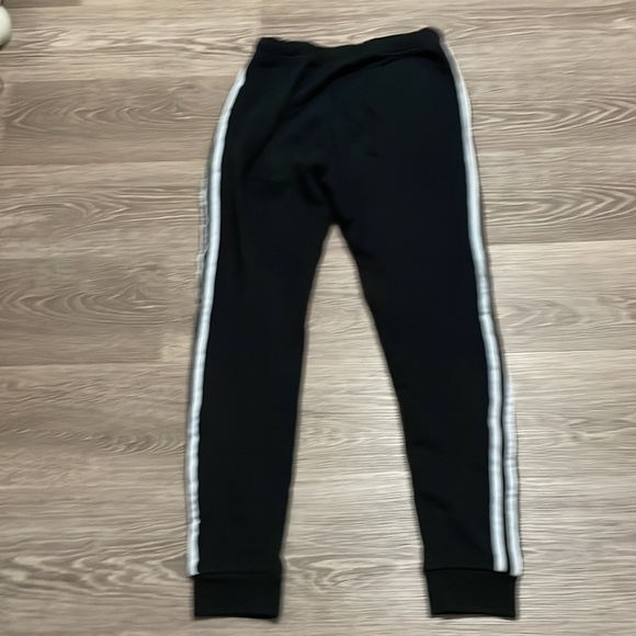 Adidas - Picture 2 of 2